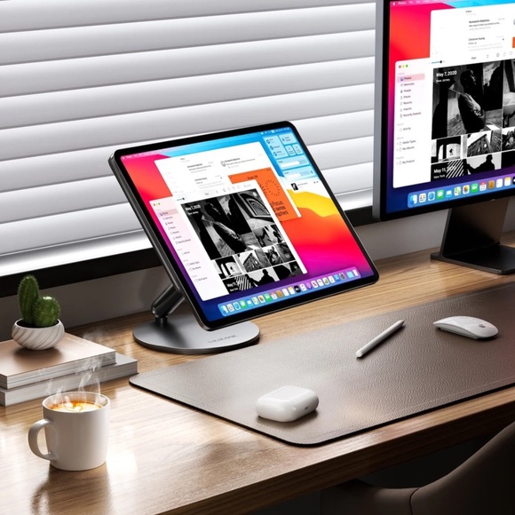 Lululook iPad Stand for iPad Pro 11 M4 (2024) Magnet Adjustable 360 Degree - Picture 9 of 11